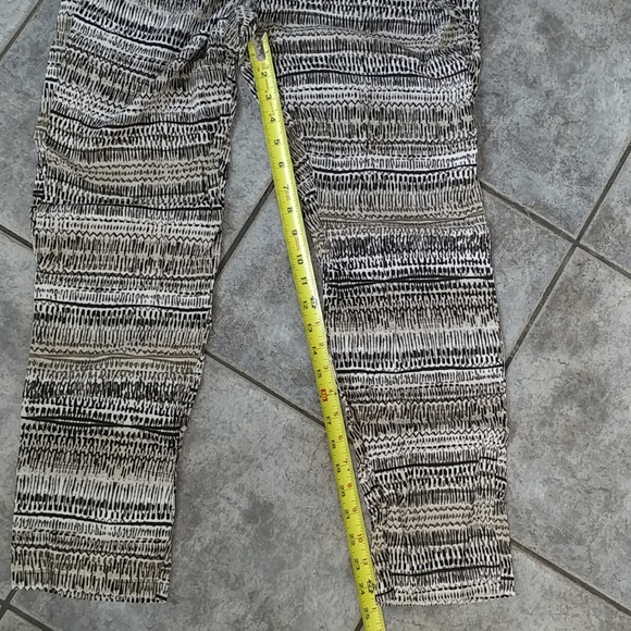 (2/$20) Reitmans loose soft trousers size 6P - Picture 3 of 8